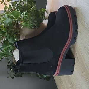 Antonio de Faria NWOT black suede leather Chelsea Boots